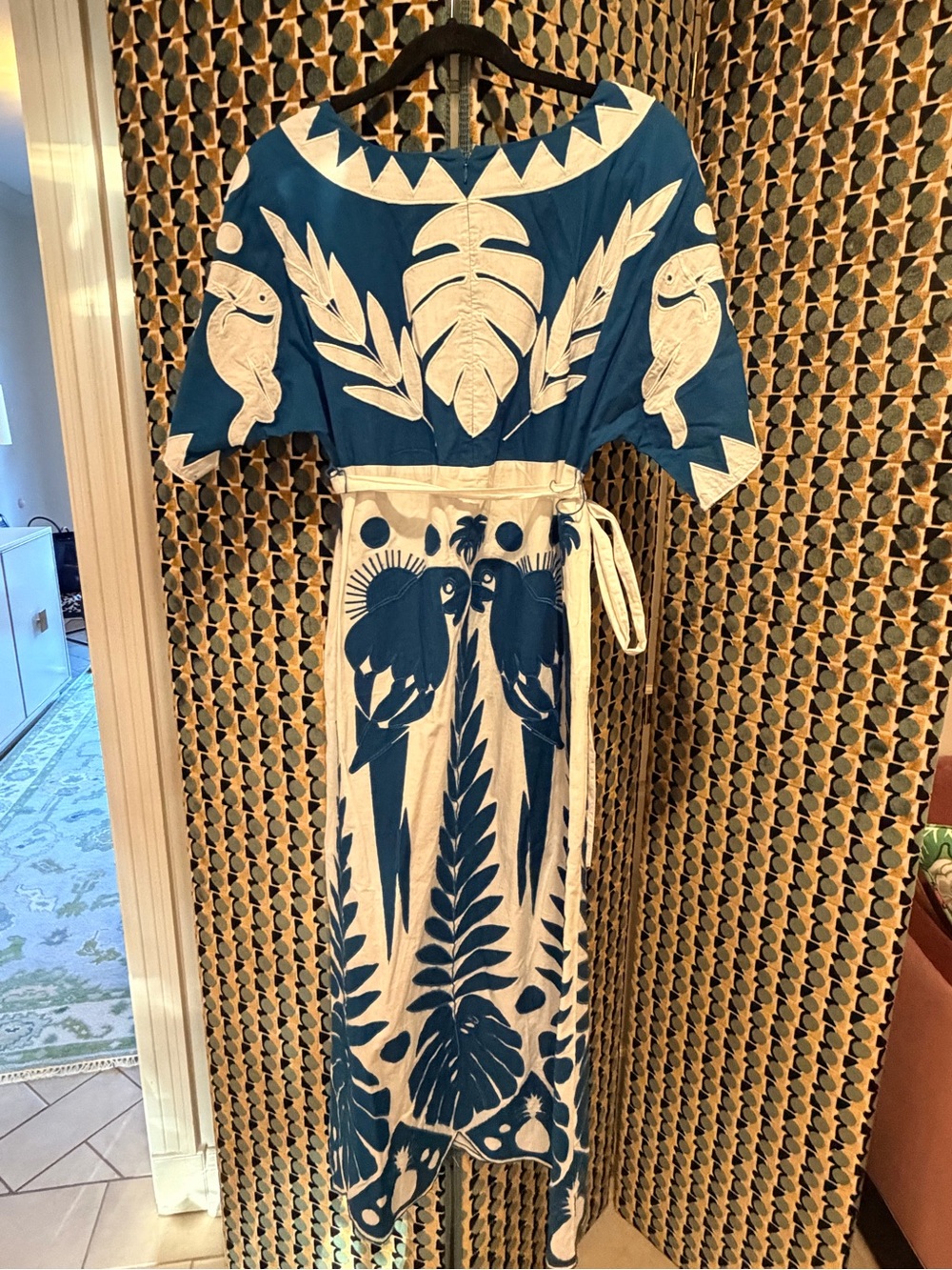 FARM Rio Blue and White Tropical Print Maxi Dress with Tie Waist - Picture 2 of 3